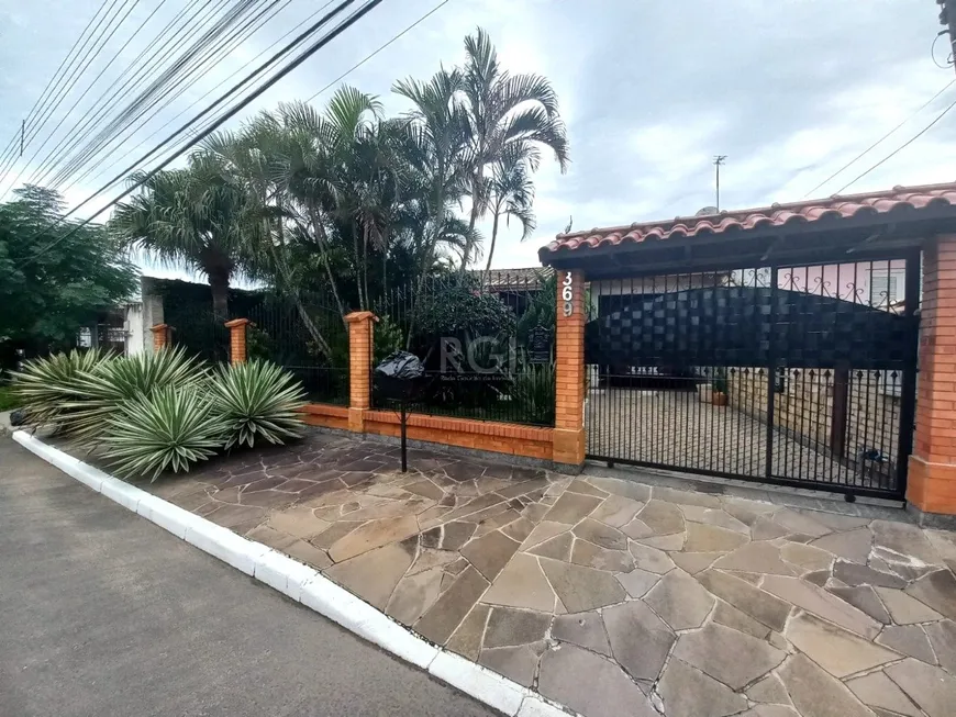 Foto 1 de Casa com 2 Quartos à venda, 87m² em Restinga, Porto Alegre