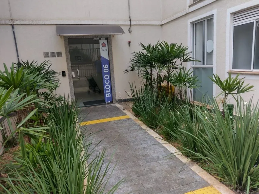 Foto 1 de Apartamento com 2 Quartos para alugar, 56m² em Jardim Quitandinha, Araraquara