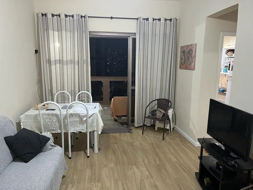 Foto 1 de Apartamento com 2 Quartos para alugar, 72m² em Barra da Tijuca, Rio de Janeiro