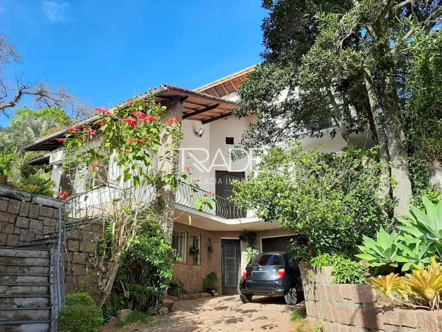 Foto 1 de Casa com 3 Quartos à venda, 378m² em Vila Conceição, Porto Alegre