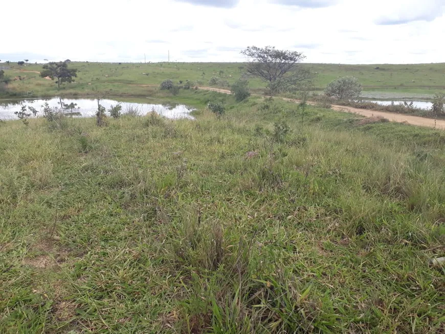 Foto 1 de Lote/Terreno à venda, 20000m² em Zona Rural, Cordisburgo