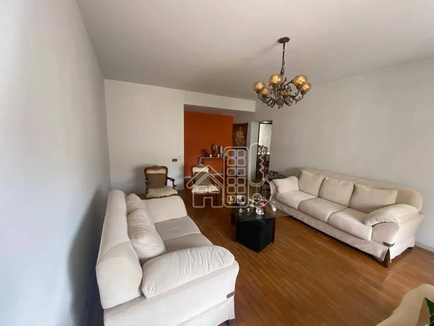 Foto 1 de Apartamento com 4 Quartos à venda, 190m² em Icaraí, Niterói