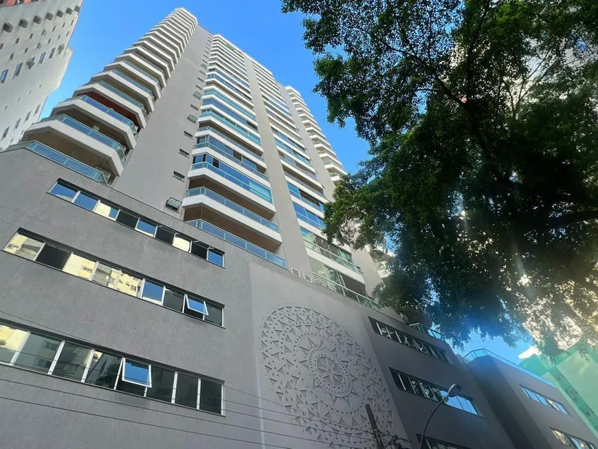 Foto 1 de Apartamento com 3 Quartos à venda, 182m² em Centro, Balneário Camboriú