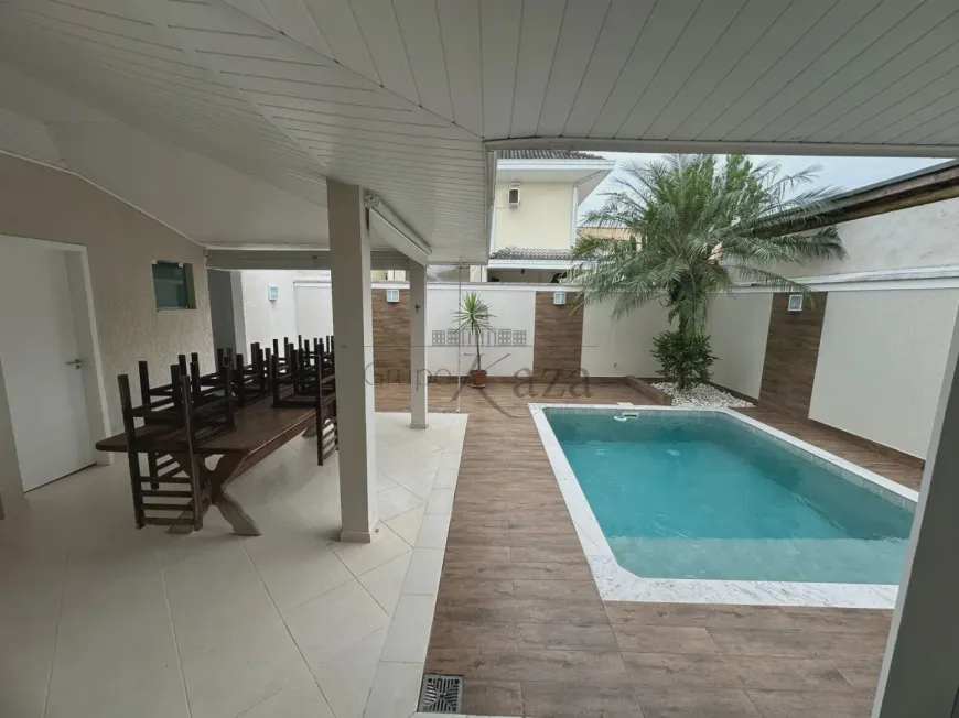 Foto 1 de Casa de Condomínio com 4 Quartos para alugar, 296m² em Urbanova, São José dos Campos