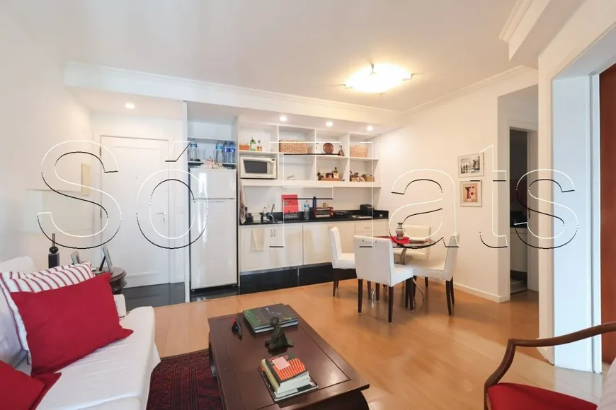 Foto 1 de Apartamento com 3 Quartos para alugar, 67m² em Itaim Bibi, São Paulo