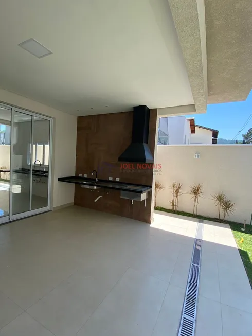 Foto 1 de Casa com 3 Quartos à venda, 170m² em Botujuru, Mogi das Cruzes