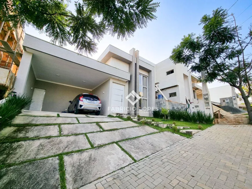 Foto 1 de Casa de Condomínio com 3 Quartos à venda, 162m² em Villa Branca, Jacareí