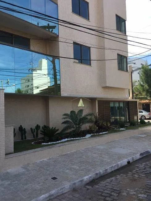 Foto 1 de Apartamento com 3 Quartos para alugar, 145m² em Praia do Pecado, Macaé