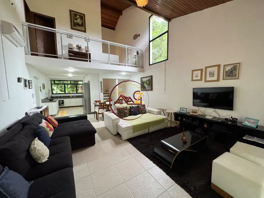 Foto 1 de Casa de Condomínio com 4 Quartos à venda, 204m² em Barra do Una, São Sebastião
