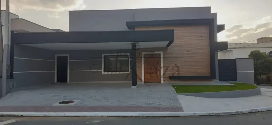 Foto 1 de Casa de Condomínio com 4 Quartos à venda, 215m² em Floradas Do Paratehy, São José dos Campos