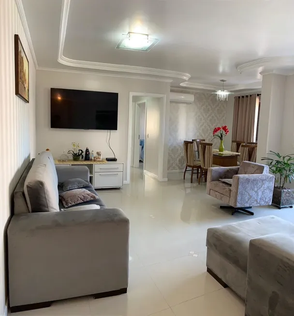 Foto 1 de Apartamento com 2 Quartos à venda, 95m² em Centro, Criciúma