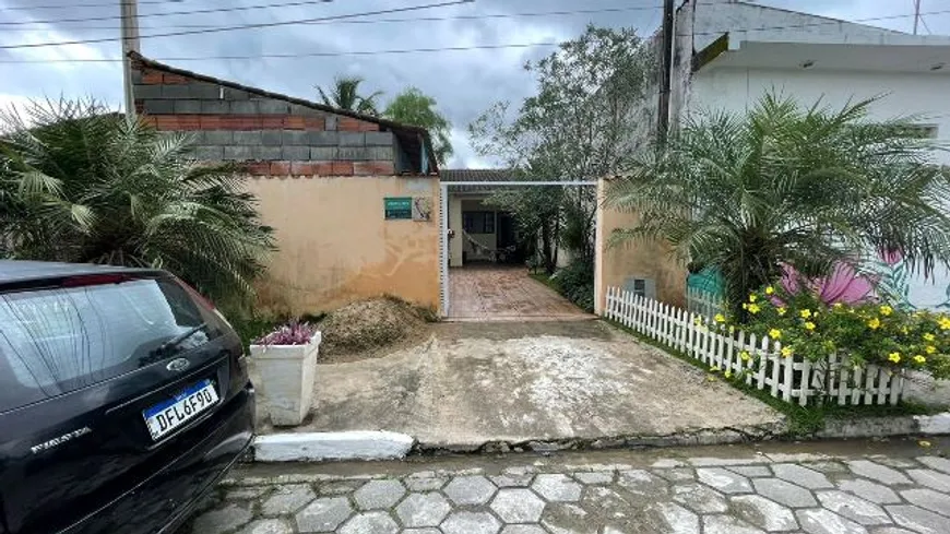 Foto 1 de Casa com 2 Quartos à venda, 120m² em Jardim Oásis, Itanhaém