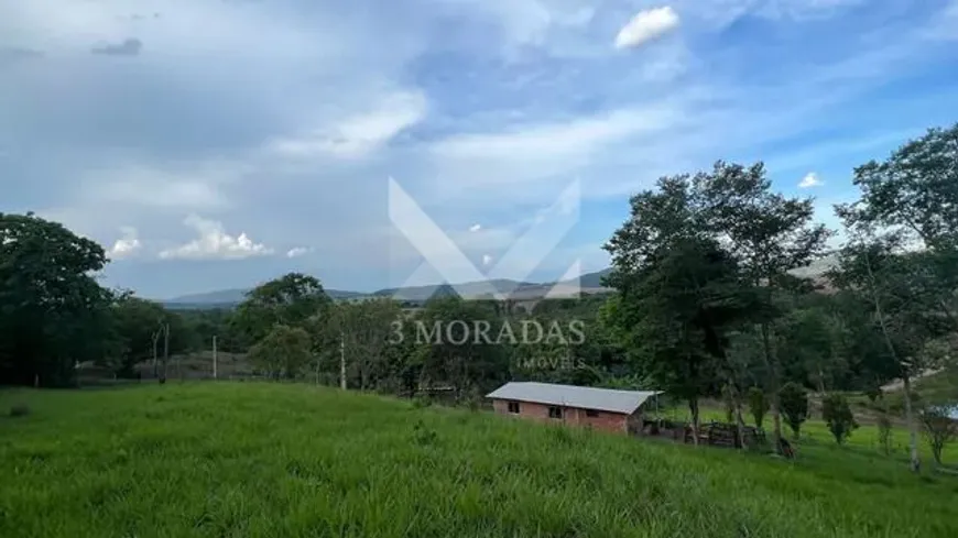 Foto 1 de Fazenda/Sítio com 2 Quartos à venda, 48400m² em Centro, Pirenópolis