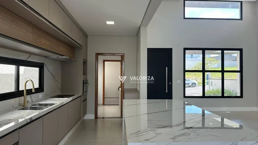 Foto 1 de Casa de Condomínio com 3 Quartos à venda, 225m² em Vila Haro, Sorocaba