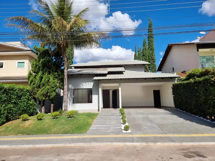 Foto 1 de Casa de Condomínio com 4 Quartos à venda, 370m² em Jardins Madri, Goiânia