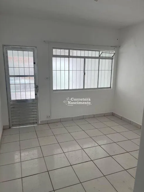 Foto 1 de Casa com 2 Quartos à venda, 75m² em Centro, Jacareí