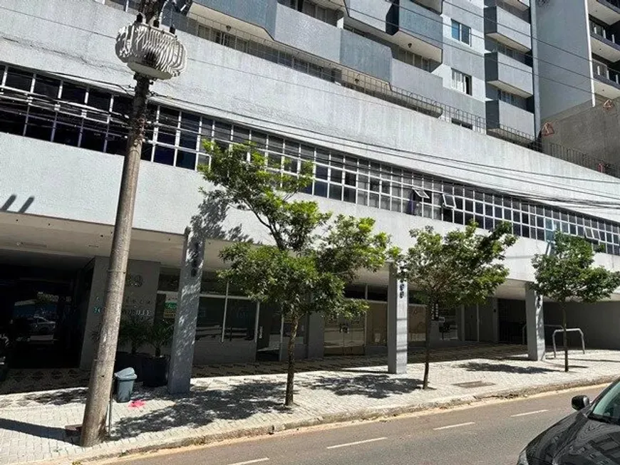 Foto 1 de Ponto Comercial à venda, 377m² em Bacacheri, Curitiba