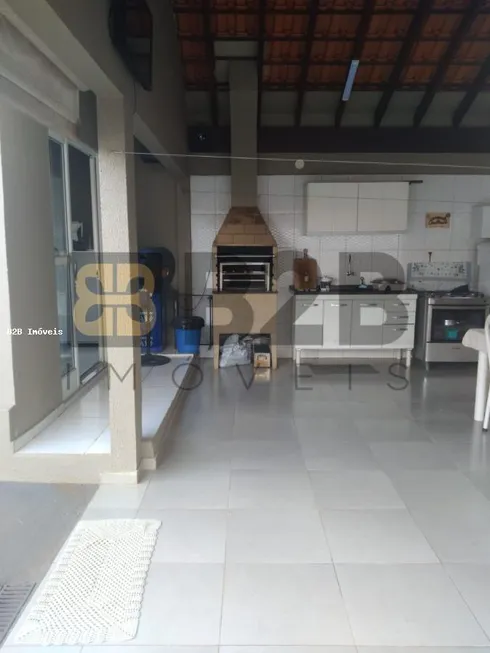 Foto 1 de Casa com 2 Quartos à venda, 150m² em Vila Independência, Bauru