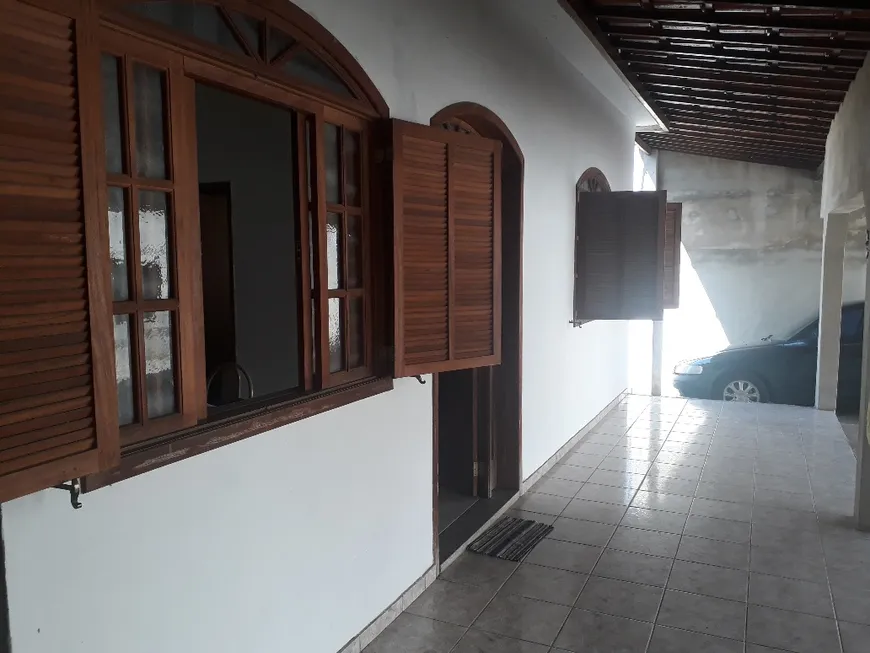 Foto 1 de Casa com 3 Quartos à venda, 360m² em Campos Elíseos, Betim