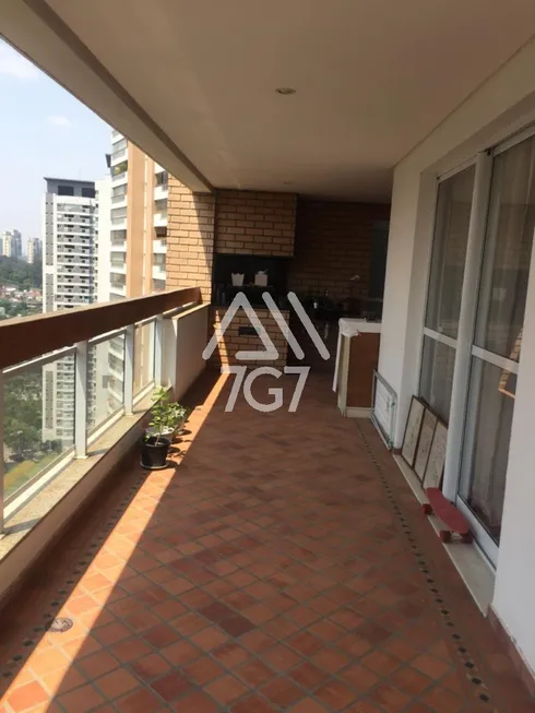 Foto 1 de Apartamento com 3 Quartos à venda, 168m² em Morumbi, São Paulo