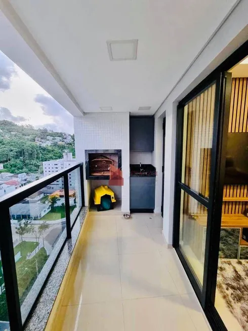 Foto 1 de Apartamento com 2 Quartos à venda, 75m² em Centro, Itajaí