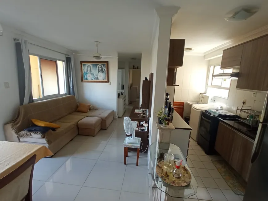 Foto 1 de Apartamento com 3 Quartos à venda, 72m² em Buraquinho, Lauro de Freitas