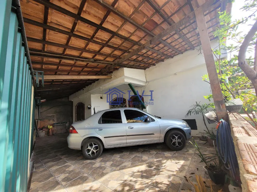 Foto 1 de Casa com 7 Quartos à venda, 300m² em São Benedito, Santa Luzia