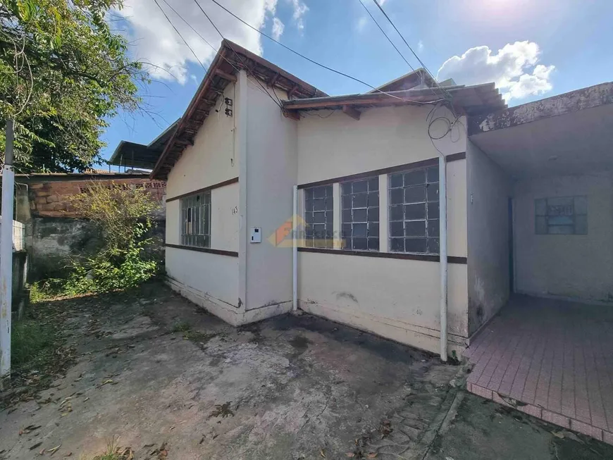 Foto 1 de Casa com 3 Quartos à venda, 80m² em Esplanada, Divinópolis