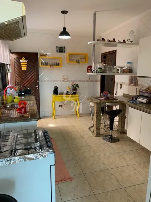 Foto 1 de Casa com 2 Quartos à venda, 275m² em Horto Santo Antonio, Jundiaí