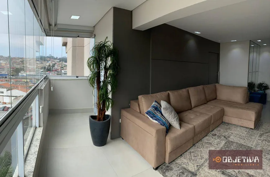 Foto 1 de Apartamento com 3 Quartos à venda, 107m² em Centro, Poá