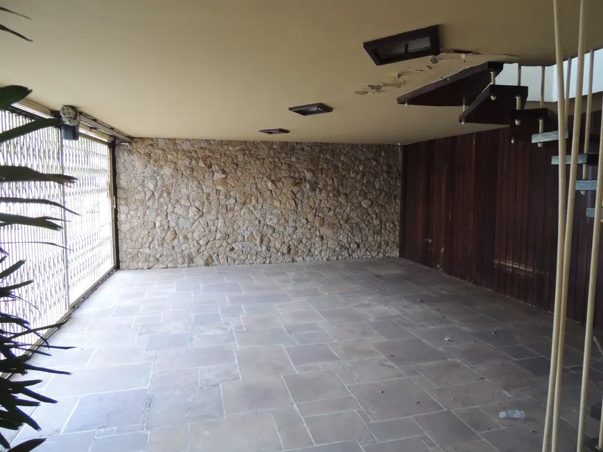 Foto 1 de Casa com 3 Quartos à venda, 400m² em Cidade Alta, Piracicaba