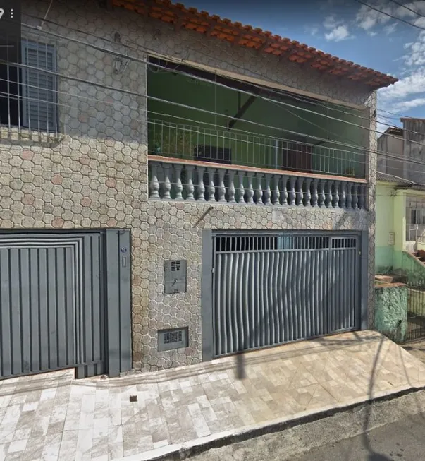 Foto 1 de Sobrado com 2 Quartos à venda, 152m² em Olímpico, São Caetano do Sul