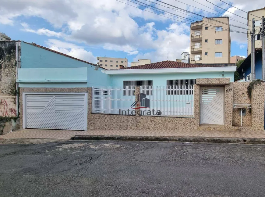 Foto 1 de Casa com 4 Quartos à venda, 300m² em Jardim Cascatinha, Poços de Caldas