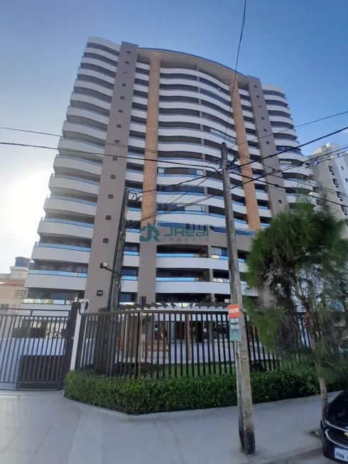 Foto 1 de Apartamento com 4 Quartos para alugar, 204m² em Guararapes, Fortaleza