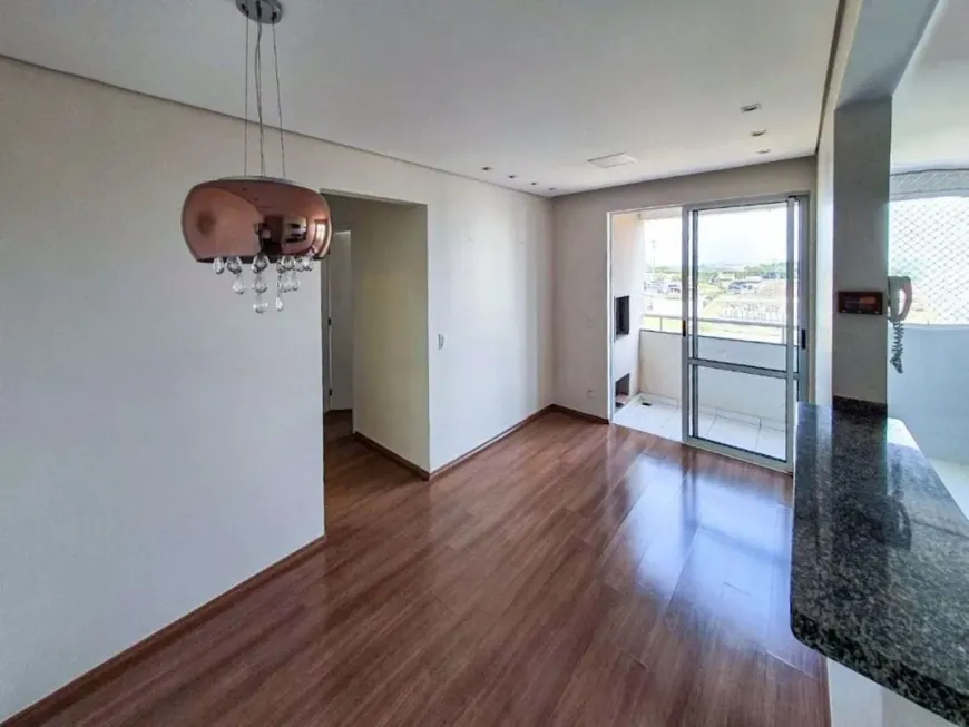 Foto 1 de Apartamento com 3 Quartos à venda, 63m² em Aurora, Londrina