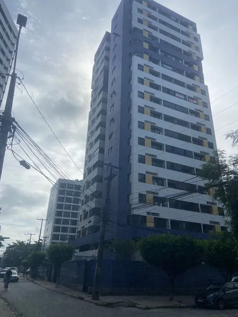 Foto 1 de Apartamento com 3 Quartos para alugar, 98m² em Piedade, Jaboatão dos Guararapes