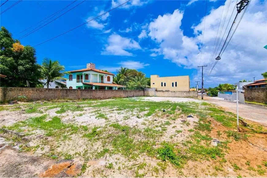 Foto 1 de Lote/Terreno à venda, 562m² em Barra do Jacuípe, Camaçari