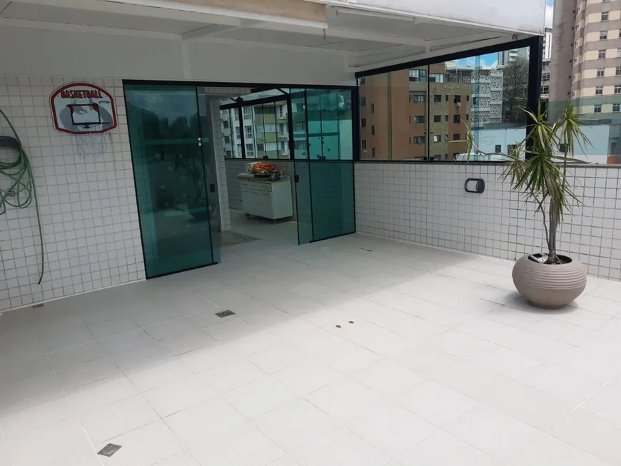 Foto 1 de Cobertura com 3 Quartos à venda, 200m² em Santo Antônio, Belo Horizonte