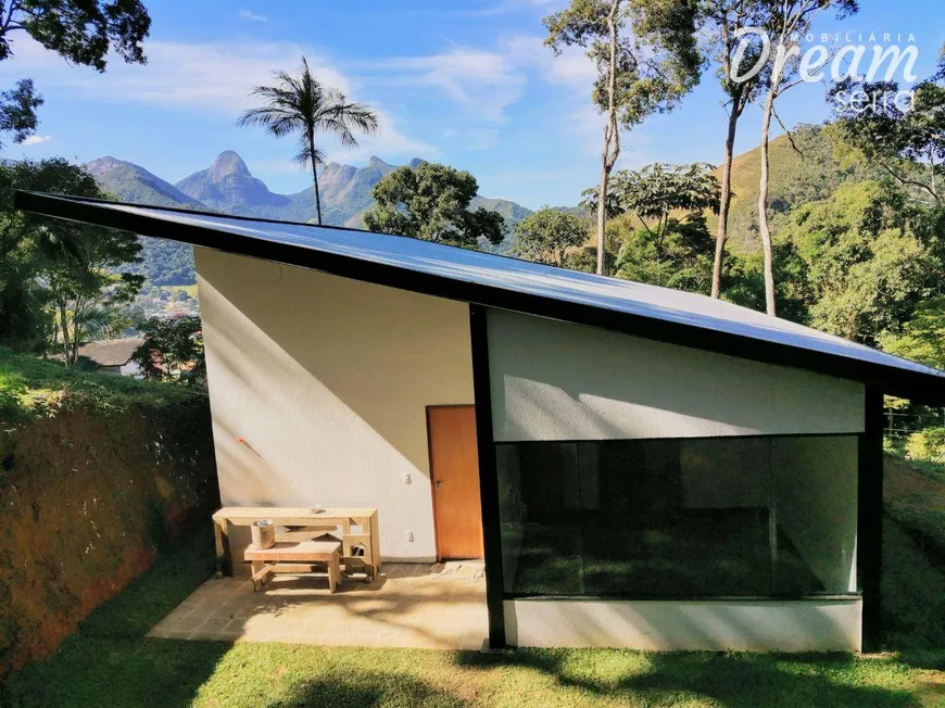 Foto 1 de Casa de Condomínio com 3 Quartos à venda, 134m² em Vargem Grande, Teresópolis