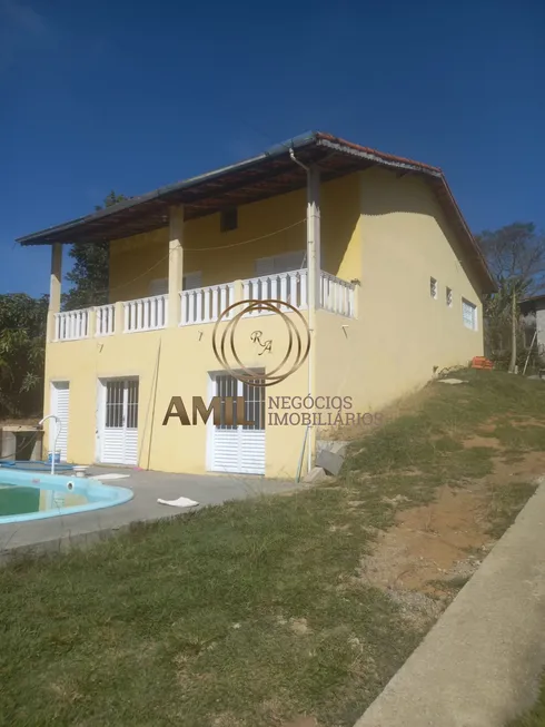 Foto 1 de Casa com 2 Quartos para venda ou aluguel, 1600m² em Parque Agrinco , Guararema