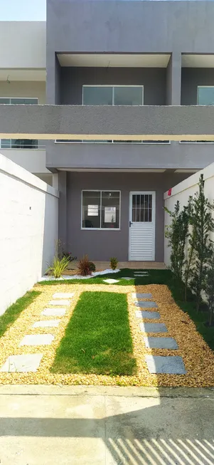 Foto 1 de Sobrado com 2 Quartos à venda, 65m² em  Pedra de Guaratiba, Rio de Janeiro