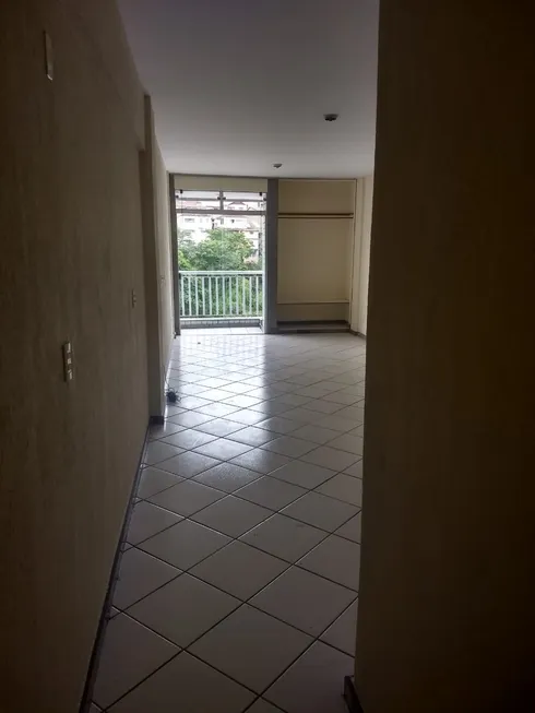 Foto 1 de Kitnet com 1 Quarto para alugar, 50m² em Jardim Glória, Juiz de Fora