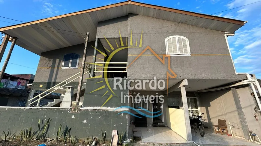 Foto 1 de Casa com 11 Quartos à venda, 337m² em Balneario Leblon, Pontal do Paraná