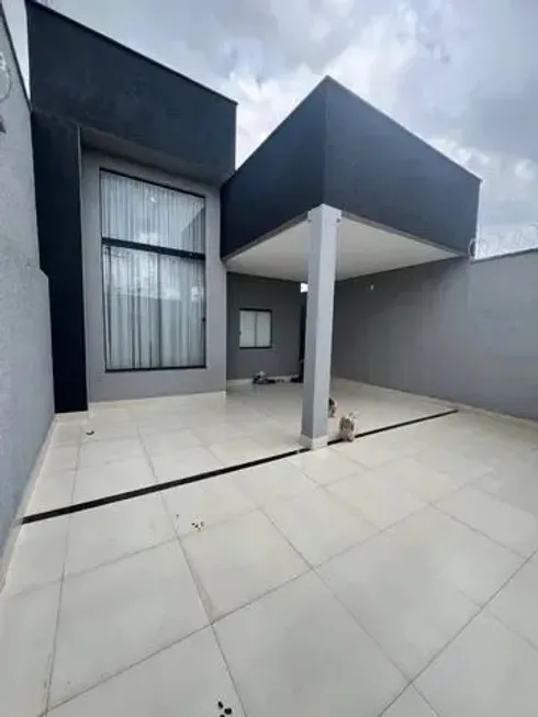 Foto 1 de Casa com 3 Quartos à venda, 125m² em Parque Industrial João Braz, Goiânia