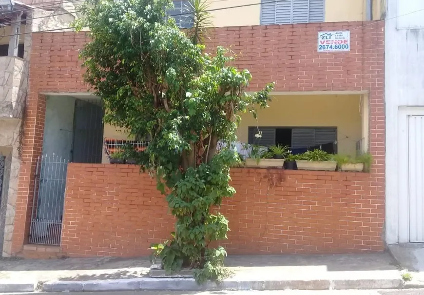 Foto 1 de Casa com 1 Quarto à venda, 191m² em Vila Margarida, São Paulo