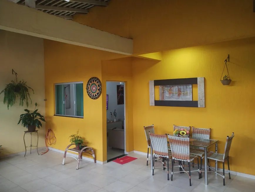 Foto 1 de Casa com 2 Quartos à venda, 112m² em Riacho Fundo II, Brasília