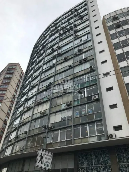 Foto 1 de Sala Comercial para alugar, 33m² em Centro Histórico, Porto Alegre