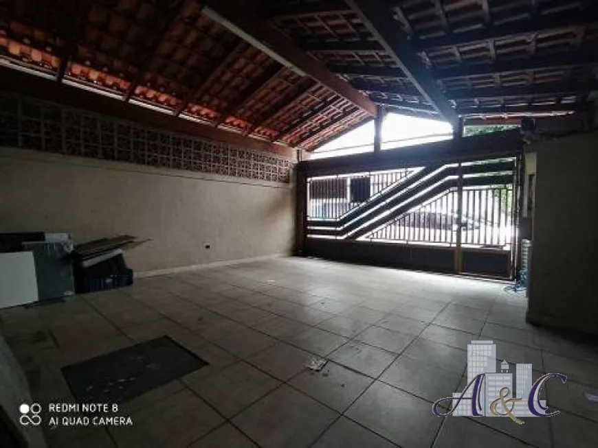 Foto 1 de Casa com 3 Quartos à venda, 166m² em Vila Yolanda, Osasco