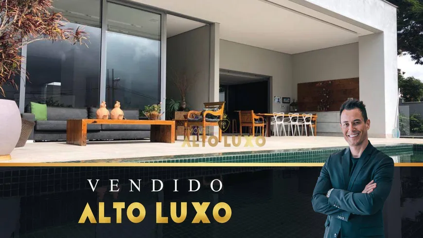 Foto 1 de Casa de Condomínio com 2 Quartos à venda, 360m² em Ouro Velho Mansões, Nova Lima