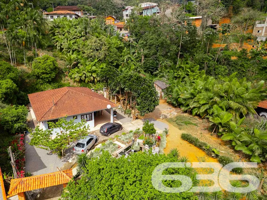 Foto 1 de Fazenda/Sítio com 4 Quartos à venda, 153m² em Ilha da Figueira, Jaraguá do Sul